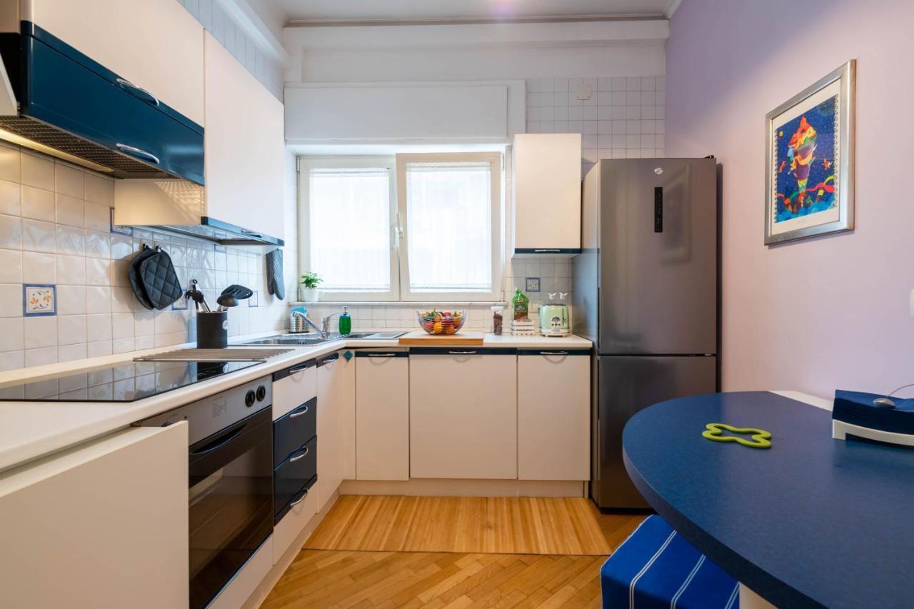 בארי Modern Apartment To Relax In The City Center מראה חיצוני תמונה